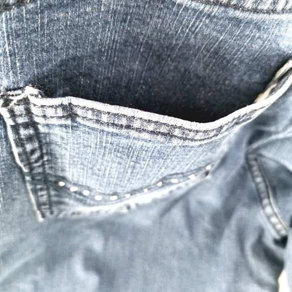 Lee Women's 8 Medium Slender Secret Straight Jeans - Picture 11 of 12